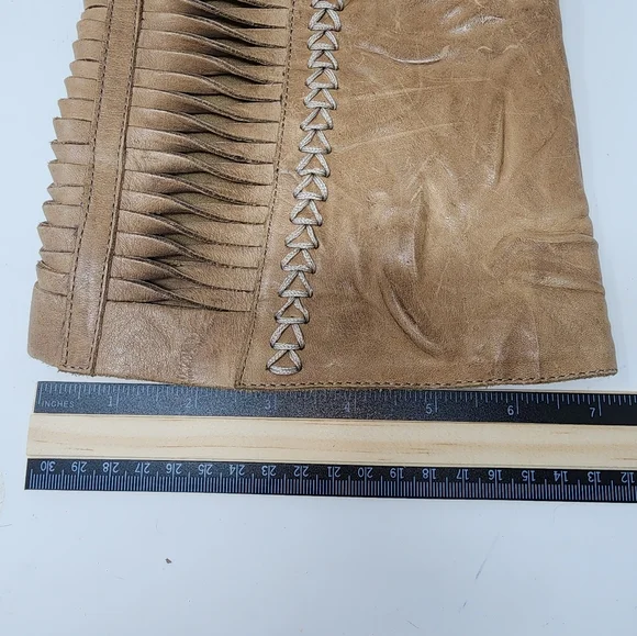 Very Volatile Fringe Riding Boot Leather Taupe women's 6.5 - Picture 12 of 16